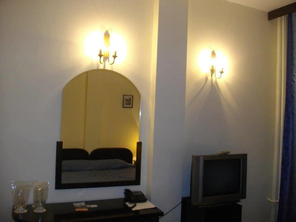 Hotel Ezeroto Stara Zagora Exterior photo