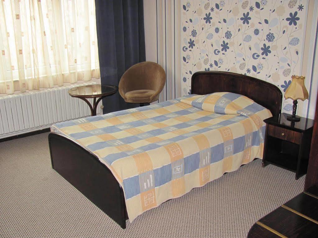Hotel Ezeroto Stara Zagora Exterior photo