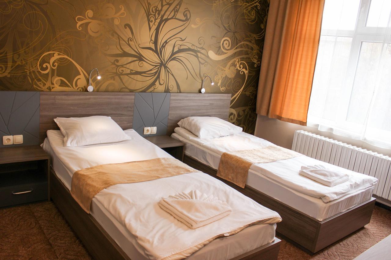 Hotel Ezeroto Stara Zagora Exterior photo